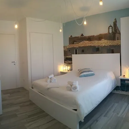 Lyria Guest house